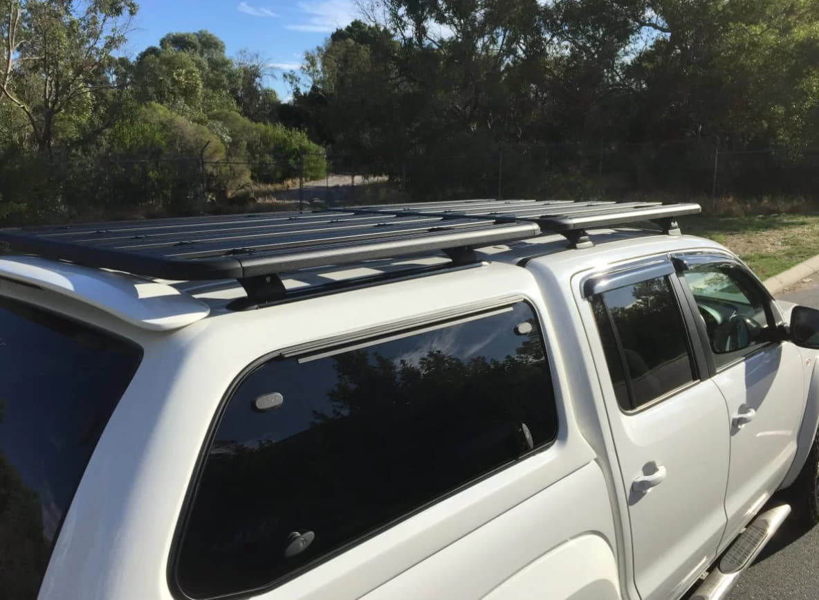 The Advanatages of Using Canopy Roof Racks for Outdoor Enthusiasts